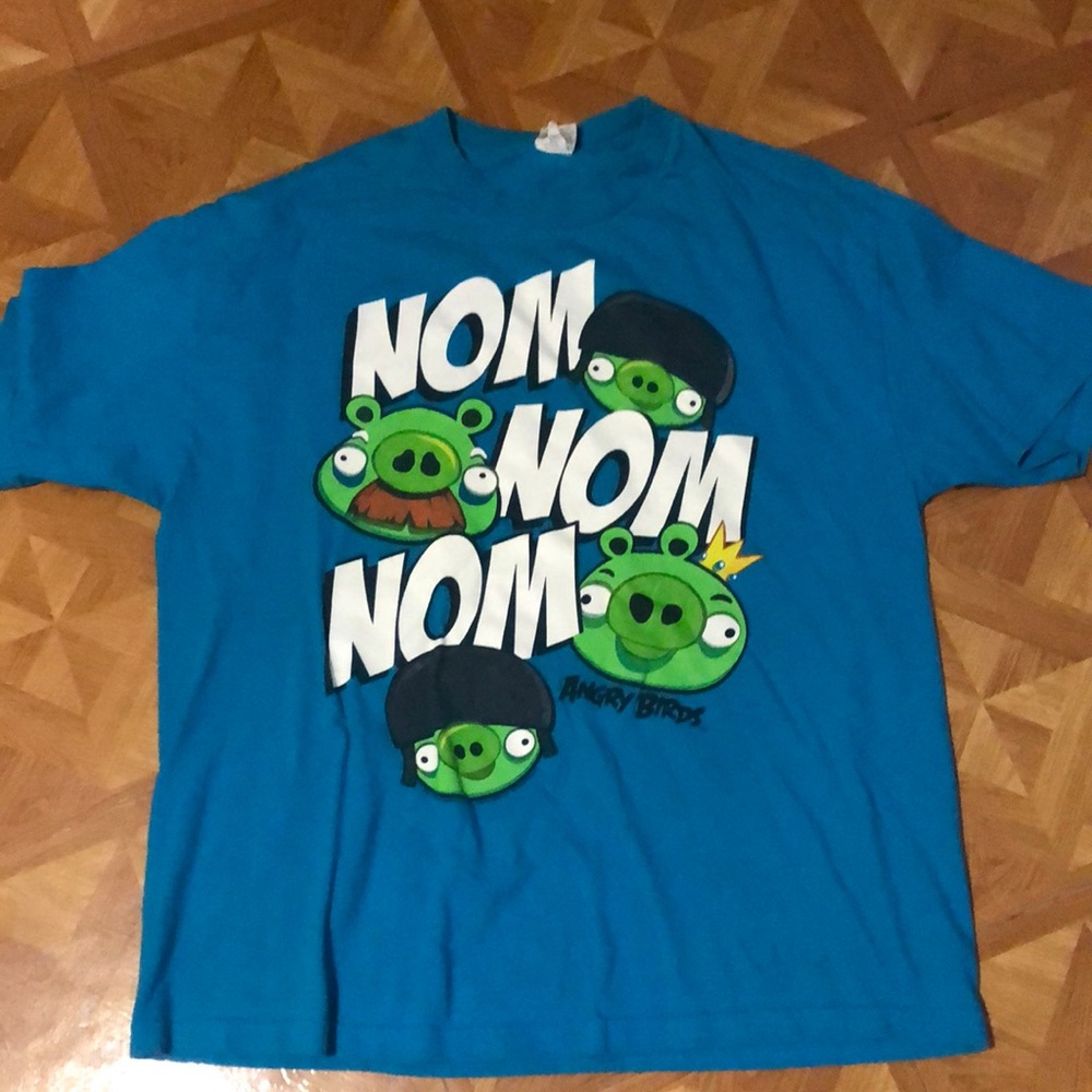 Angry bird T-shirt